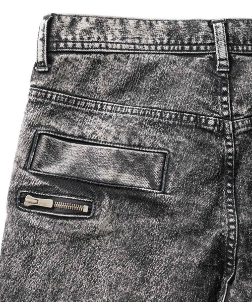 SHAREEF（シャリーフ）の「CHEMICAL WASH DENIM FLARED PANTS（デニムパンツ・メンズ・ブラック系その他/ケミカルウォッシュ・1/2/3）」の16枚目の写真