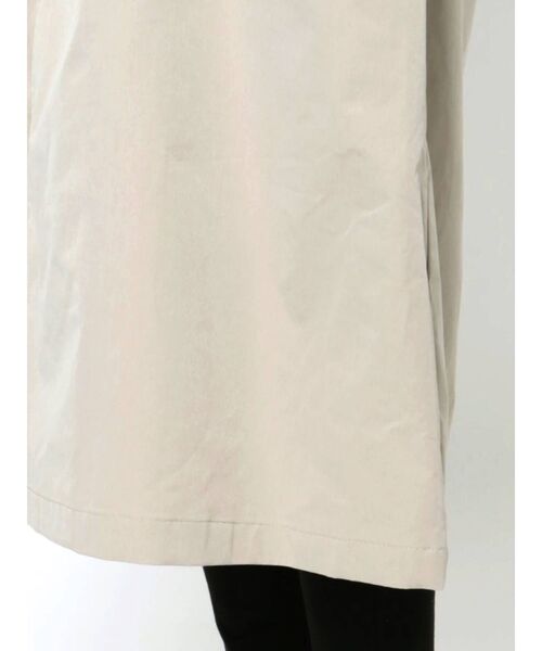 EMODA（エモダ）の「ボリュームスリーブオーバーコート（モッズコート・レディース・ブラック/ベージュ・FREE）」の16枚目の写真