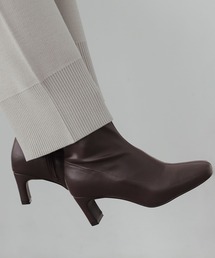 スクエアトゥヒールブーツ / 162224