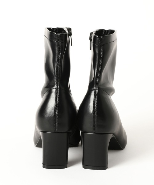 LAKOLE(ラコレ)の「スクエアトゥヒールブーツ / 162224(ブーツ・レディース・ブラック/ダークブラウン/アイボリー・MEDIUM/LARGE)」の5枚目の写真