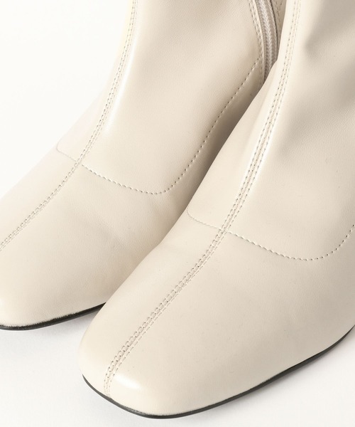 LAKOLE(ラコレ)の「スクエアトゥヒールブーツ / 162224(ブーツ・レディース・ブラック/ダークブラウン/アイボリー・MEDIUM/LARGE)」の15枚目の写真