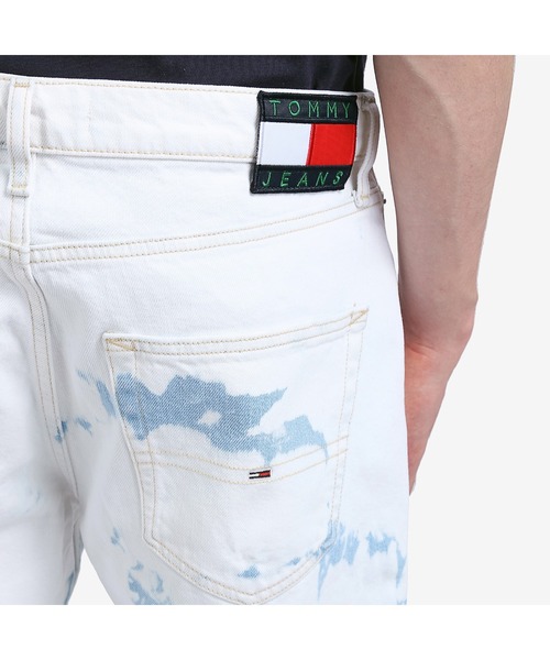 tommy jeans(トミー ジーンズ)の「ブリーチテーパードダッドジーンズ(デニムパンツ・メンズ・マルチ・32inch/30inch)」の8枚目の写真