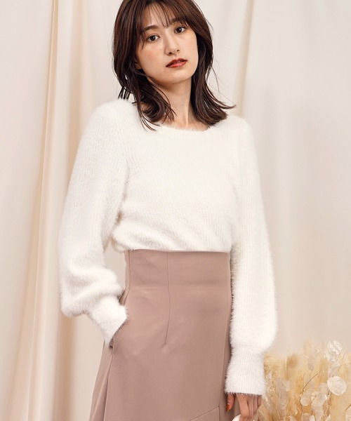 NOELA（ノエラ）の「バックチェーンシャギーニット（ニット/セーター・レディース・オフホワイト/ブルー/ボルドー・フリー）」の4枚目の写真