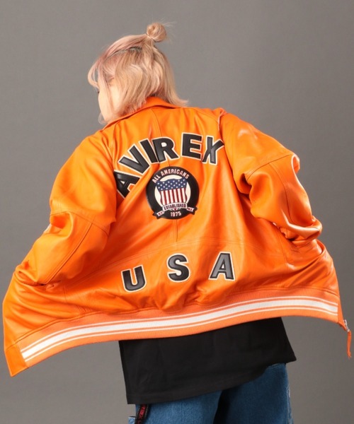 AVIREX（アヴィレックス）の「LIGHT SIGNATURE VARSITY JACKET / ライト シグネチャー ヴァーシティ ジャケット（その他アウター・レディース・ブラック/グリーン/その他6/ブラック系その他/オレンジ・M/L）」の4枚目の写真