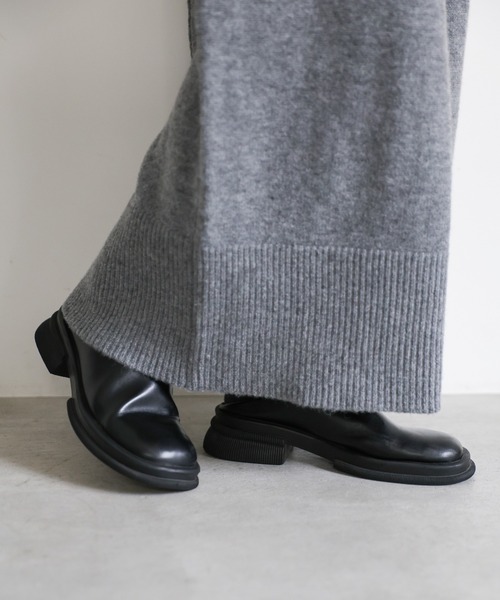 select MOCA(セレクトモカ)の「フェイクレザースライドシューズ(スリッポン・レディース・ブラック/ブラウン・SMALL/MEDIUM/LARGE/X-LARGE)」の15枚目の写真