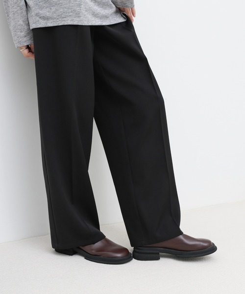 select MOCA(セレクトモカ)の「【定番】フェイクレザースライドシューズ(スリッポン・レディース・ブラック/ブラウン・SMALL/MEDIUM/LARGE/X-LARGE)」の20枚目の写真
