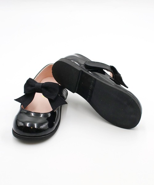 Rora（ローラ）の「ロリー 黒リボン シューズ（パンプス・キッズ・ブラック・22cm/16cm/17cm/18cm/19cm/20cm/21cm）」の8枚目の写真
