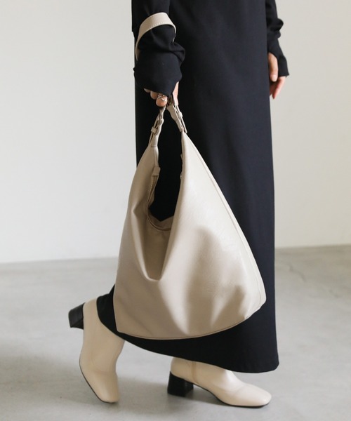 select MOCA（セレクトモカ）の「【ZOZO限定】ワンハンドルベルトショルダーバッグ（ショルダーバッグ・レディース・アイボリー/ブラウン/ブラック・FREE）」の20枚目の写真