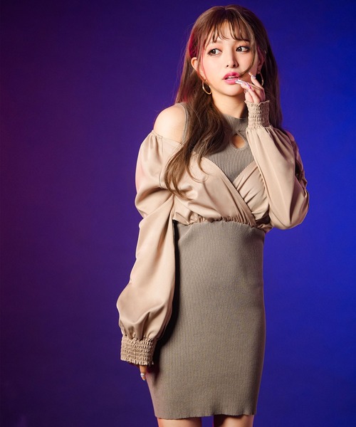 Diable baiser(ディアブルベーゼ)の「2wayカシュクールブラウスドッキングタイトニットワンピース(ワンピース・レディース・ブラック/ブルー/ベージュ・MEDIUM/LARGE/X-LARGE)」の3枚目の写真