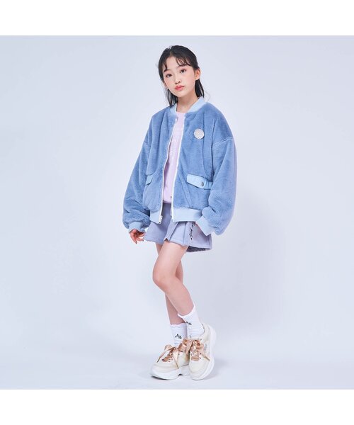 algy(アルジー)の「モノグラムクルーソックス(ソックス/靴下・キッズ・ブラウン/ブラック/オフホワイト・21/24)」の9枚目の写真