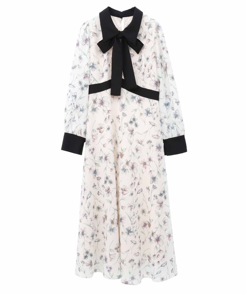 31 Sons de mode（トランテアン ソン ドゥ モード）の「襟付き花柄