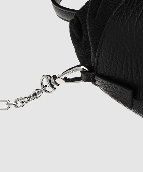 Maison Margiela(メゾンマルジェラ)の「SHOULDER BAG(ショルダーバッグ・メンズ・ブラック/その他1/ホワイト/その他・FREE)」の8枚目の写真