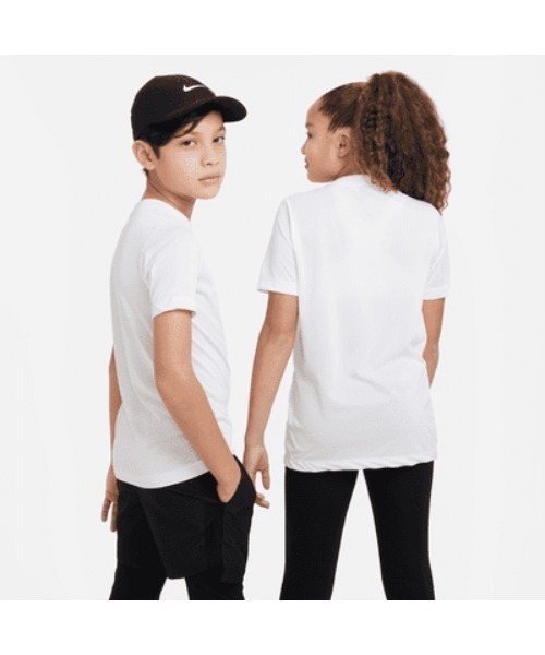 NIKE(ナイキ)の「《NIKEアパレル》ナイキ YTHDRI-FITRLGDLBRS/STシャツ(Tシャツ/カットソー・キッズ・ホワイト/ブラック/ロイヤルブルー/イエロー系その他/グレー/ライトグリーン・130/160/150/140)」の9枚目の写真