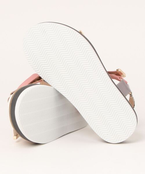 carino（カリーノ）の「厚底スポーティーサンダル（サンダル・レディース・ベージュ/シルバー/アイボリー/ブラック・S/M/L/LL）」の18枚目の写真