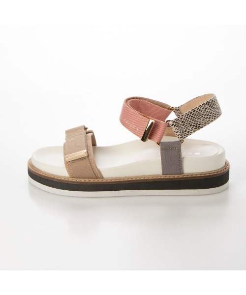 carino（カリーノ）の「厚底スポーティーサンダル（サンダル・レディース・ベージュ/シルバー/アイボリー/ブラック・S/M/L/LL）」の12枚目の写真