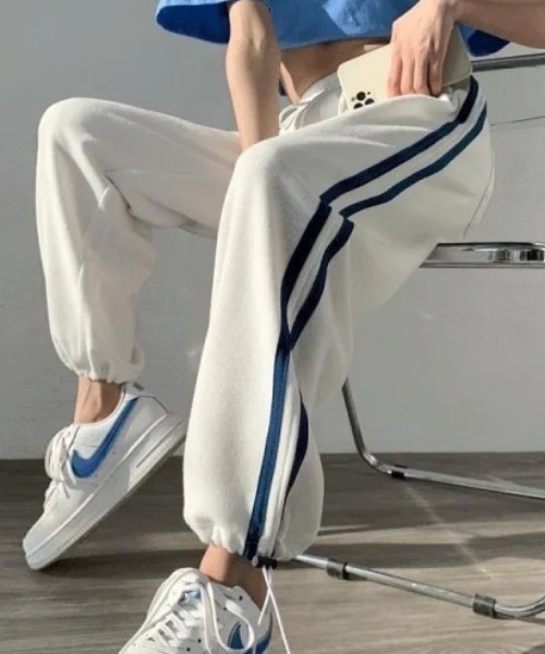 dream in the cradle（ドリームインザクレイドル）の「リラク・ジョグパンツ（スウェットパンツ・レディース・ブラック/ホワイト/グレー・FREE）」の2枚目の写真