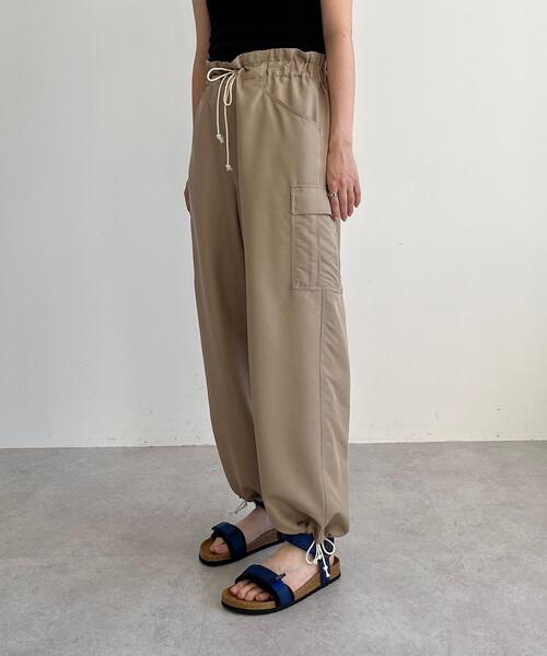 CITEN（シテン）の「＜CITEN＞ウエストイージー カーゴパンツ（カーゴパンツ・レディース・ベージュ/ブラック・S/M）」の16枚目の写真