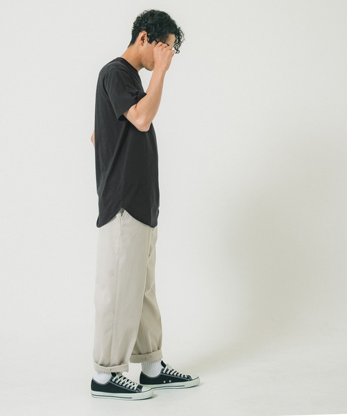 coca(coca)(コカ)の「【WEB限定セール】メンズコットンロングフィットUネックTシャツ(Tシャツ/カットソー・メンズ・ブラック/ホワイト・M/L/XL)」の7枚目の写真