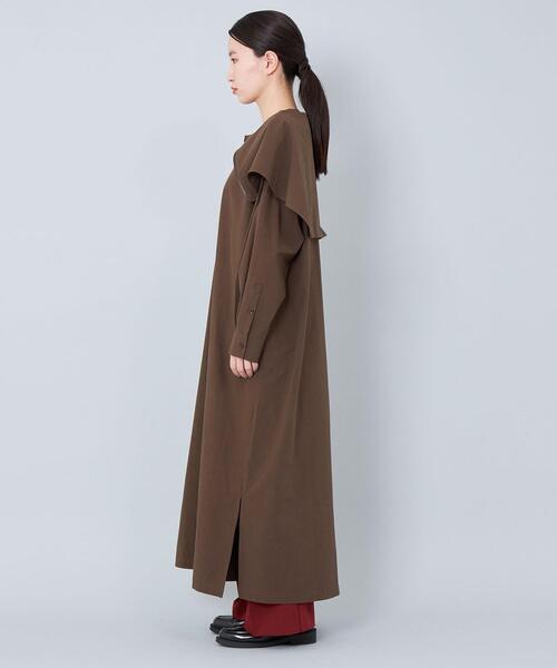 CITEN（シテン）の「＜CITEN＞ケープカラー ワンピース（ワンピース・レディース・ブラック/ダークブラウン・FREE）」の4枚目の写真