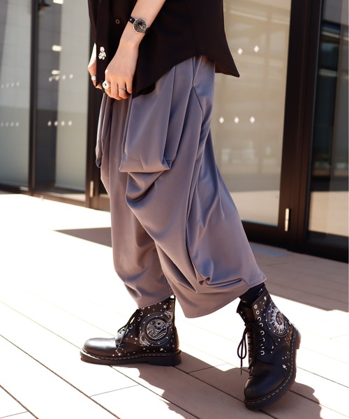 rovtski（ロフトスキー）の「ポリ変形ワイドパンツ（その他パンツ・レディース・ブラック/グレー/グリーン・FREE）」の4枚目の写真