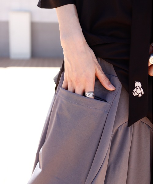 rovtski（ロフトスキー）の「ポリ変形ワイドパンツ（その他パンツ・レディース・ブラック/グレー/グリーン・FREE）」の5枚目の写真