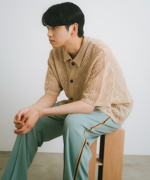 WHIMSIC（ウィムジック）の「【UNISEX/SET UP対応】メッシュジャガードニットシャツ（シャツ/ブラウス・メンズ・アイボリー/チャコールグレー・FREE）」の10枚目の写真