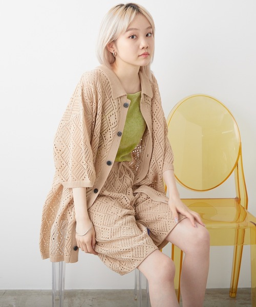 WHIMSIC（ウィムジック）の「【UNISEX/SET UP対応】メッシュジャガードニットシャツ（シャツ/ブラウス・メンズ・アイボリー/チャコールグレー・FREE）」の6枚目の写真