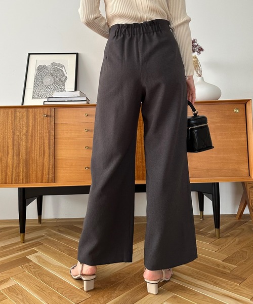 Doux archives（ドゥアルシーヴ）の「ハイウエストタックパンツ（スラックス・レディース・キャメル/グレー/チャコールグレー・FREE）」の7枚目の写真