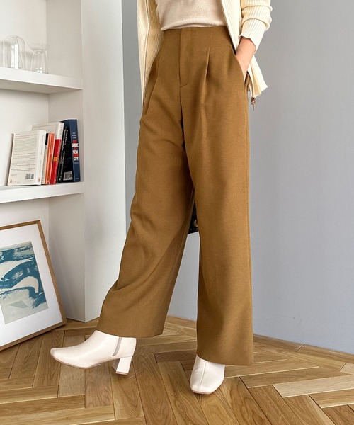 Doux archives（ドゥアルシーヴ）の「ハイウエストタックパンツ（スラックス・レディース・キャメル/グレー/チャコールグレー・FREE）」の16枚目の写真