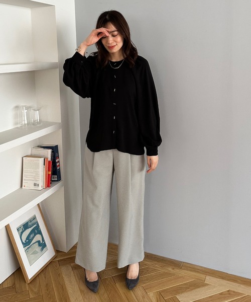 Doux archives（ドゥアルシーヴ）の「ハイウエストタックパンツ（スラックス・レディース・キャメル/グレー/チャコールグレー・FREE）」の20枚目の写真