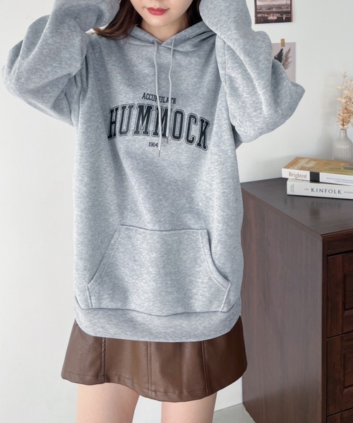 CLEA（クレア）の「カレッジロゴオーバーサイズフード付きパーカー（パーカー・レディース・オートミール/グレー/ネイビー・FREE）」の8枚目の写真