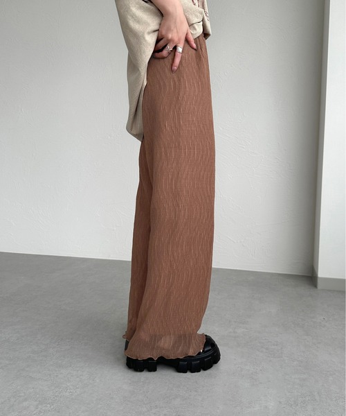 apres jour mignon（アプレジュールミニョン）の「クリンクルイージーパンツ【ZOZOTOWN限定アイテム】（その他パンツ・レディース・ブラウン系その他/ブルー/アイボリー/ブラック・SMALL/MEDIUM/X-LARGE）」の7枚目の写真