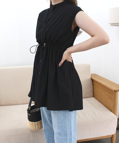 MODE ROBE（モードローブ）の「ウエストドロストノースリーブトップス（Tシャツ/カットソー・レディース・ホワイト/ブルー/ブラック・FREE）」の16枚目の写真