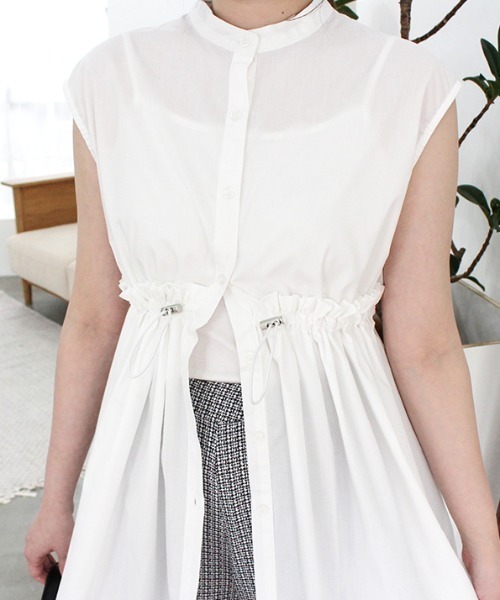 MODE ROBE（モードローブ）の「ウエストドロストノースリーブトップス（Tシャツ/カットソー・レディース・ホワイト/ブルー/ブラック・FREE）」の21枚目の写真