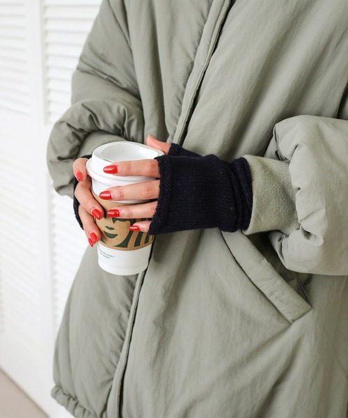 andme（アンドミー）の「ウール混アームウォーマー（アームカバー・レディース・グレー/ブラウン/ダークネイビー/オートミール・FREE）」の18枚目の写真