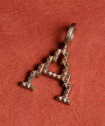 GILD(Mh)GILD Mh / Digital studs inicial charm fW^ X^bY CjV `[ / G151-PE04-Gold(lbNX)