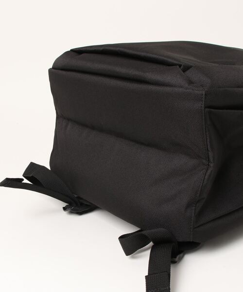 ROXY（ロキシー）の「GO OUT/ロキシーワンポイントブランドロゴスタンダードリュック（バックパック/リュック・レディース・レッド/パープル/ホワイト/ブラック・FREE）」の6枚目の写真