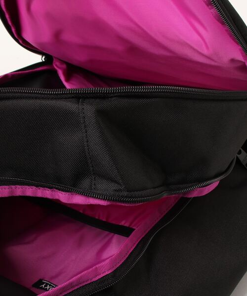 ROXY（ロキシー）の「GO OUT/ロキシーワンポイントブランドロゴスタンダードリュック（バックパック/リュック・レディース・レッド/パープル/ホワイト/ブラック・FREE）」の8枚目の写真