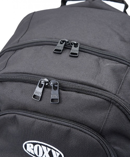 ROXY（ロキシー）の「GO OUT/ロキシーワンポイントブランドロゴスタンダードリュック（バックパック/リュック・レディース・レッド/パープル/ホワイト/ブラック・FREE）」の17枚目の写真