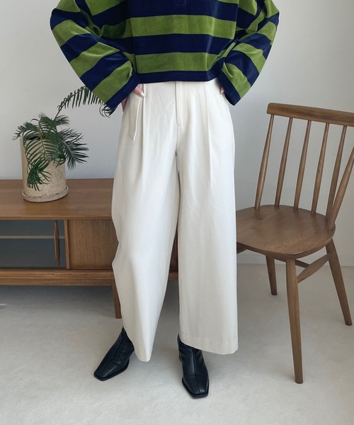 LOWRYS FARM（ローリーズファーム）の「ＴＲベルトツキタックワイドパンツ　 971228（その他パンツ・レディース・アイボリー/グレー/ベージュ・MEDIUM/LARGE）」の5枚目の写真