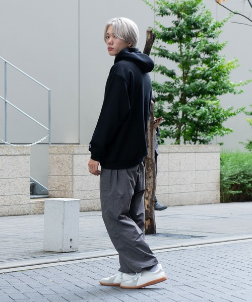 【FILA/フィラ】デカロゴプリント 裏起毛フーディー プルパーカー（パーカー）｜FILA（フィラ）