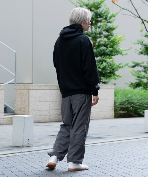 【FILA/フィラ】デカロゴプリント 裏起毛フーディー プルパーカー（パーカー）｜FILA（フィラ）