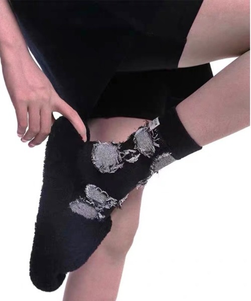 .KOM（ドットコム）の「『.KOM/ドットケーオーエム』ダメージソックス【Y】【CN】（ソックス/靴下・レディース・ブラック/ホワイト・FREE）」の12枚目の写真