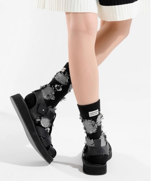 .KOM（ドットコム）の「『.KOM/ドットケーオーエム』ダメージソックス【Y】【CN】（ソックス/靴下・レディース・ブラック/ホワイト・FREE）」の9枚目の写真