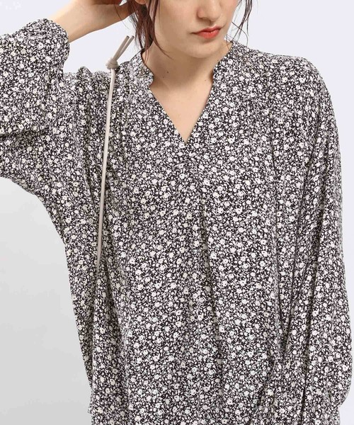 GLOBAL WORK Smile Seed Store(グローバルワーク スマイルシードストア)の「レーヨンスキッパーブラウス/965458(シャツ/ブラウス・レディース・チャコール/グレー系その他/杢グレー/グレー系その他6/グレー・X-LARGE/SMALL/MEDIUM/LARGE)」の20枚目の写真