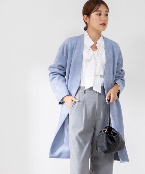 NOLLEY’S Sophi（ノーリーズソフィ）の「スエードダンボールVネックコート（ノーカラーコート・レディース・キナリ/グレイッシュブルー・36/38）」の10枚目の写真