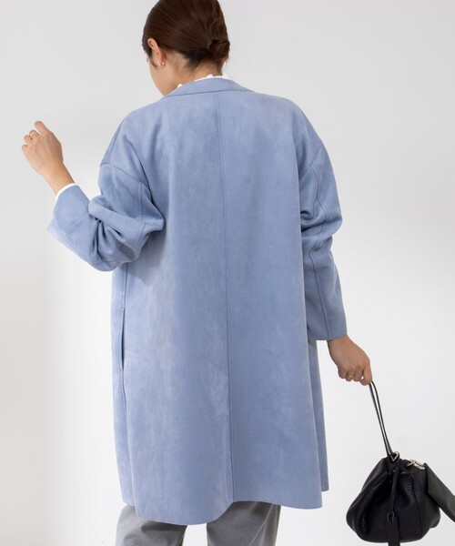 NOLLEY’S Sophi（ノーリーズソフィ）の「スエードダンボールVネックコート（ノーカラーコート・レディース・キナリ/グレイッシュブルー・36/38）」の11枚目の写真