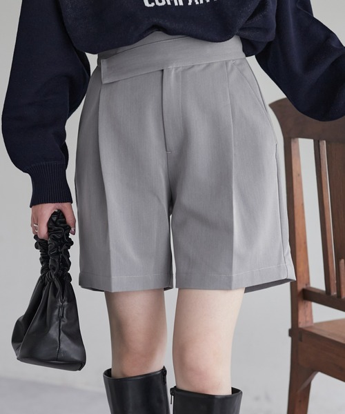 CIAOPANIC TYPY(チャオパニックティピー)の「【willow】ウエストデザインショートパンツ(その他パンツ・レディース・グレー/ブラック・ONE SIZE)」の1枚目の写真