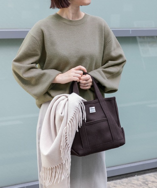 FORK&SPOON（フォークアンドスプーン）の「FORK&SPOON　ギャザースリーブニット（ニット/セーター・レディース・グレー系その他/オートミール/ブラック/ライトブルー・1）」の2枚目の写真