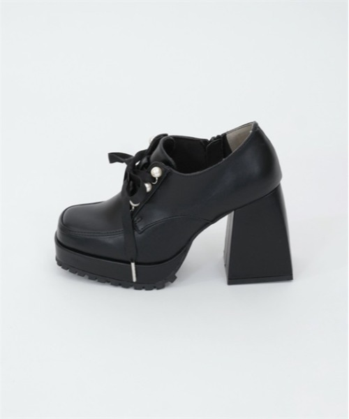 axes femme POETIQUE（アクシーズファムポエティック）の